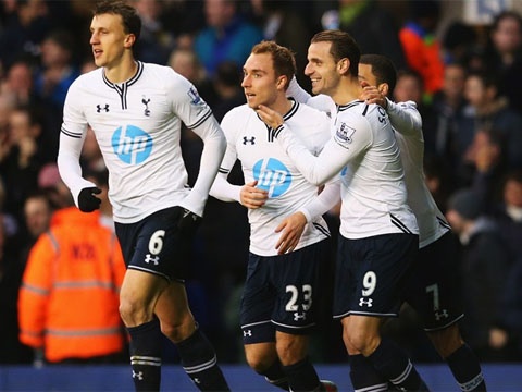 Tottenham 2-0 Crystal Palace: Ga trong gay vang hinh anh