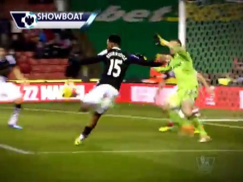 Nhung pha bong ngau hung nhat vong 21 NH Anh hinh anh