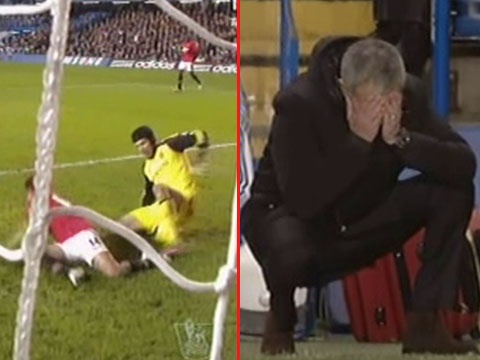 Pha xu ly cua Petr Cech lam Mourinho thot tim hinh anh