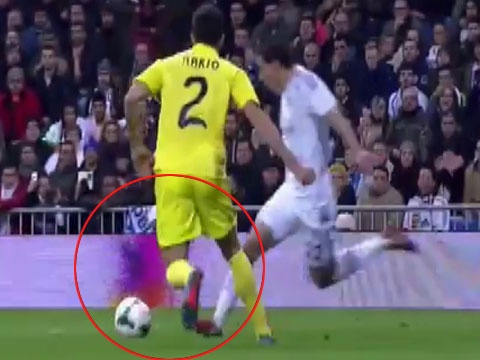 Pha chuyen bong ngau hung kieu rabona cua Di Maria hinh anh