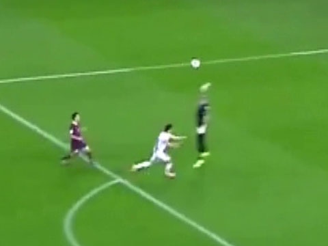 Sieu pham lop bong an tuong cua Messi hinh anh