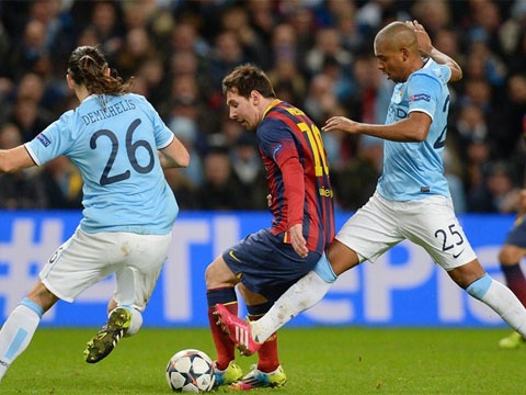 Man trinh dien an tuong cua Messi, Ibrahimovic hinh anh