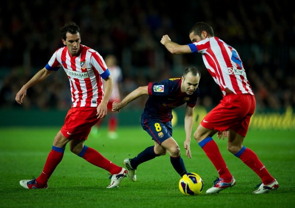 Nhung pha di bong an tuong cua Iniesta hinh anh