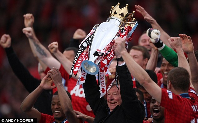 Sir Alex tro nen vi dai nho bi danh thoi hoc sinh hinh anh