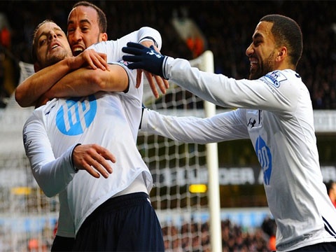 Tottenham 1-0 Cardiff: Soldado toa sang hinh anh