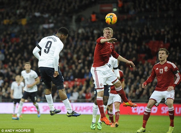 Anh 1-0 Dan Mach hinh anh