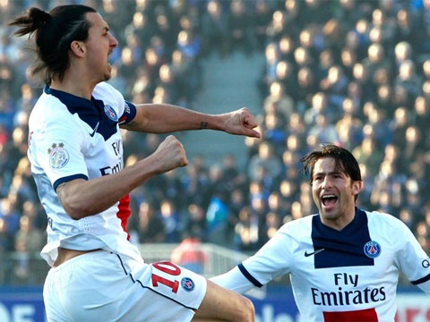 Bastia 0-3 PSG: Ibrahimovic, Lavezzi toa sang hinh anh