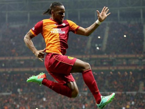 Galatasaray 6-1 Akhisar Belediyespor: Cu dup cua Drogba hinh anh