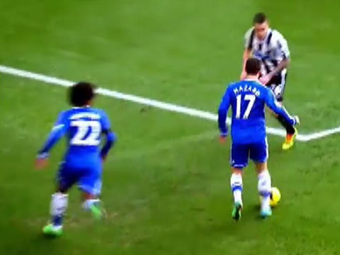 Nhung pha bong lam xiec vong 29 NH Anh hinh anh