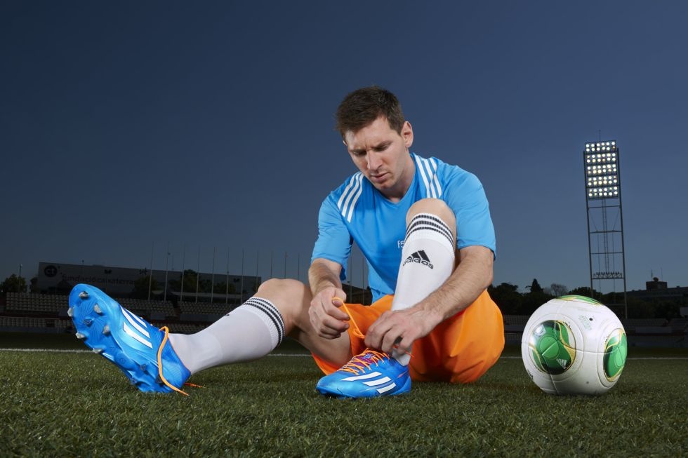 Thu nhap cua Messi cao nhat gioi cau thu hinh anh