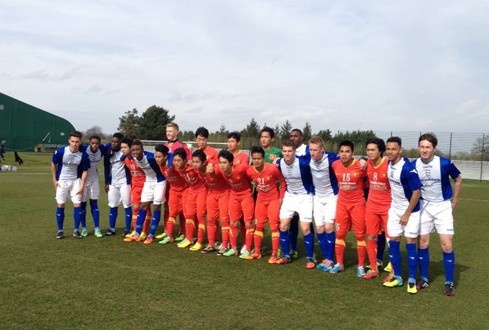 Clip U19 Viet Nam thua nguoc U19 Birmingham 2-4 hinh anh