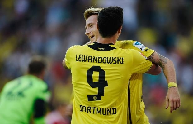 Reus và Lewandowski sẽ là 2 họng pháo đáng gờm với hàng thủ Real Madrid. Ảnh Getty Images