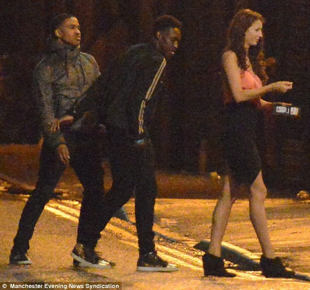 Welbeck, Cleverley và Young bị phạt 1 đến 2 tuần lương sau hành động