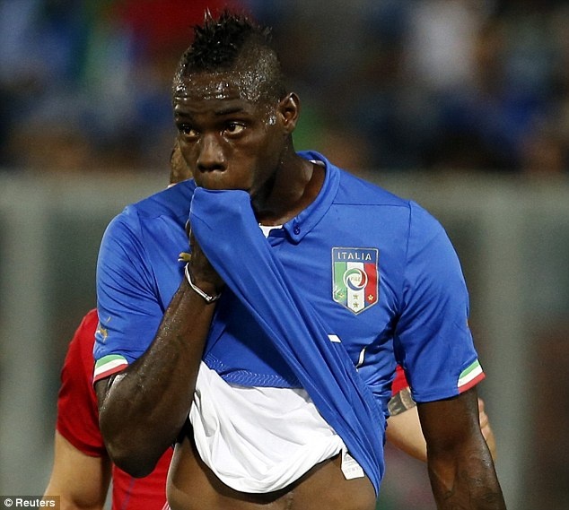 5 ly do de tuyen Anh tu tin danh bai Italy hinh anh