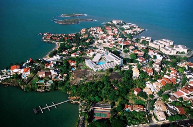 Australia lấy yếu tố thuận tiện đi lại làm tiêu chí chọn lựa nên quyết định dừng chân ở khách sạn Ilha do Bois (Curitiba)