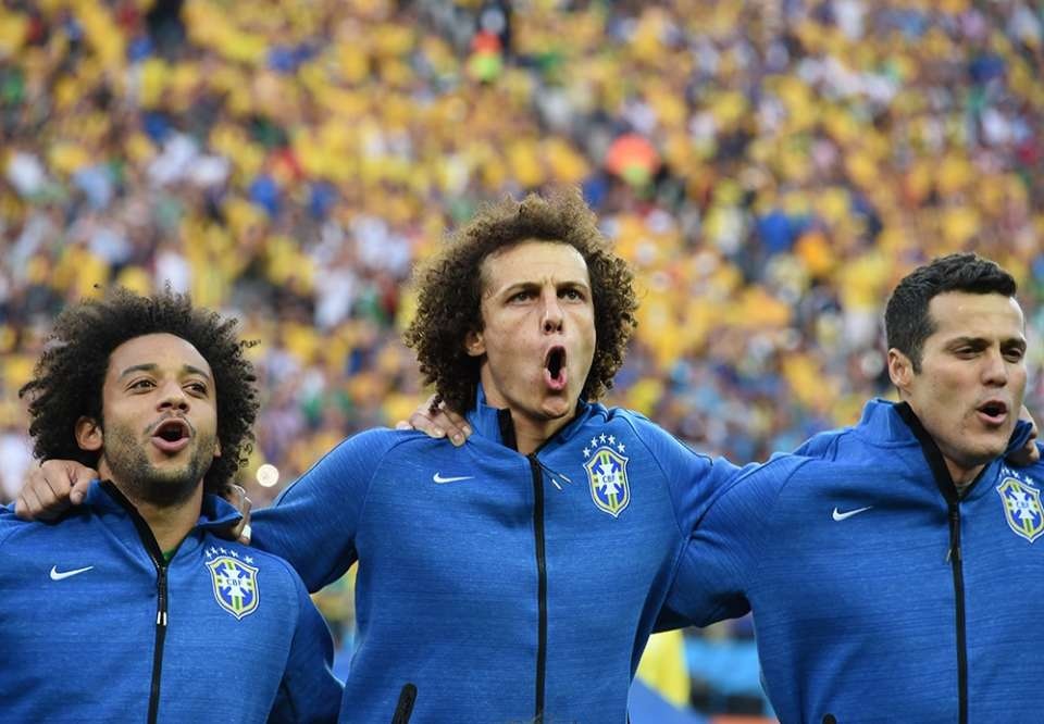 Nhung khuon mat bieu cam hai huoc cua sao World Cup hinh anh