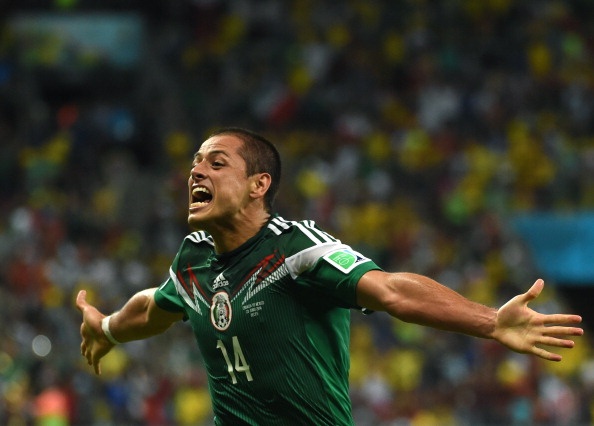 Javier Hernandez vào sân đã làm thay đổi lối chơi của Mexico. Ảnh: Goal.