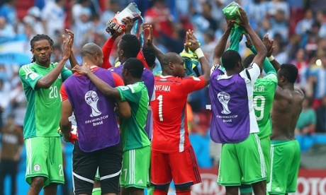 Nigeria lọt vào vòng trong một cách thiếu thuyết phục. Ảnh: Goal.