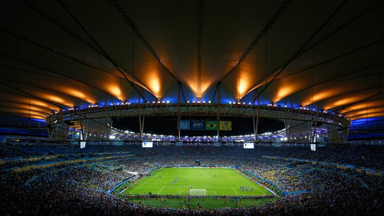 World Cup 2014 không thể phá kỉ lục vì sức chứa của các sân vận động có hạn. Ảnh: Sky Sport.