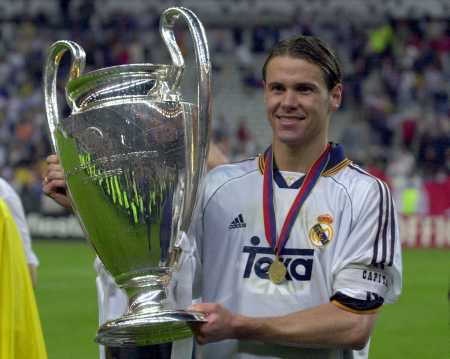 8. Fernando Redondo gia nhập AC Milan từ Real Madrid năm 2000 (31 tuổi) với mức giá 17,5 triệu euro. Ảnh: Goal.