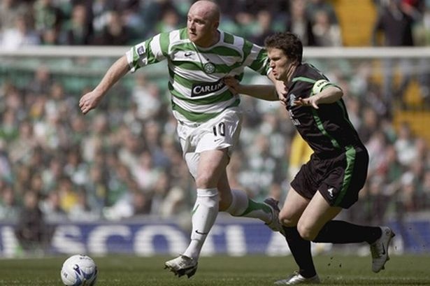 Số phận dường như không muốn John Hartson rời Celtic. Ảnh: AP.