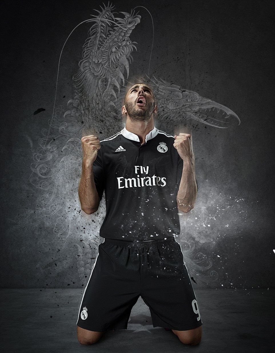 Benzema hừng hực khí thế trong poster mới của Real Madrid.