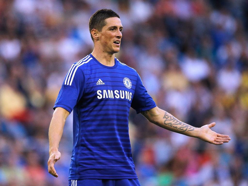 2. Fernando Torres: Từ Liverpool sang Chelsea tháng 1/2011 (50 triệu bảng).
