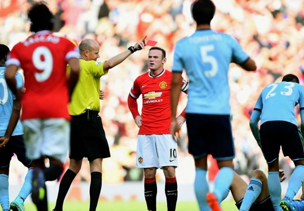 HLV Van Gaal: 'The do cho Rooney la dung' hinh anh