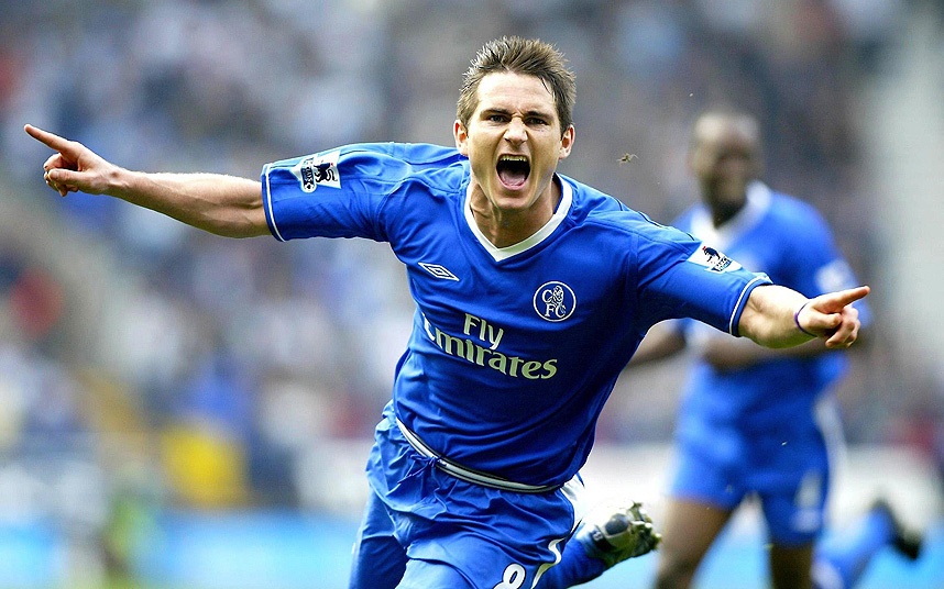 10. Frank Lampard (West Ham - 148 trận, 24 bàn); Chelsea - 429 trận, 147 bàn; Manchester City - 4 trận, 2 bàn): Là một tiền vệ hiếm hoi đủ khả năng ghi hơn 20 bàn trong một mùa giải, Lampard gắn với giai đoạn chuyển mình thành công của Chelsea dưới thời vị chủ tịch Abramovic. Điều đáng tiếc là Lampard và Gerrard - hai cầu thủ được coi là 