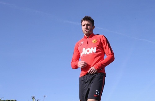 Manchester United don 7 benh binh tro lai hinh anh