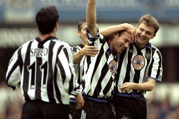 Alan Shearer tiếp tục tạo nên vinh quang cho những chân sút người Anh khi ghi 5 bàn trong trận thắng hủy diệt Sheffield Wed. Ba bàn còn lại được ghi do công của Aaron Hughes, Kieron Dyer và Gary Speed.