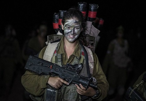 Ve dep cua cac nu binh si mang biet danh 'meo sa mac' hinh anh