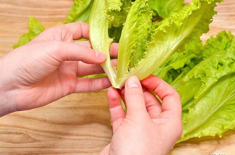 Ba chu choi cho doi bong nao the ? hinh anh