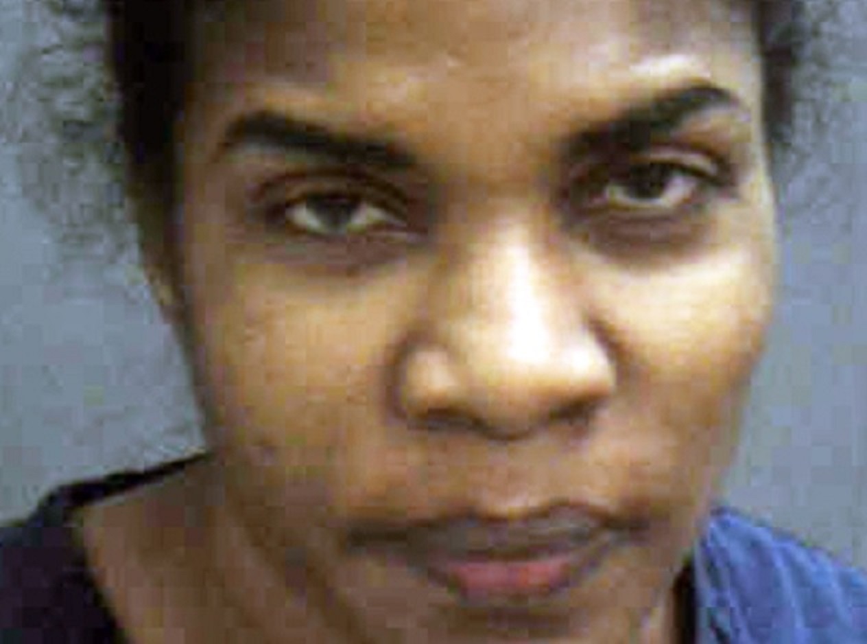 Nữ trùm Charmaine Roman