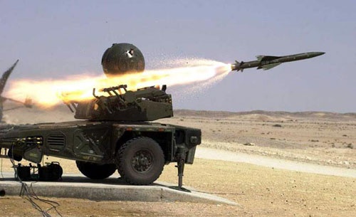 Nhung sat thu phong khong tam thap dang so nhat hinh anh