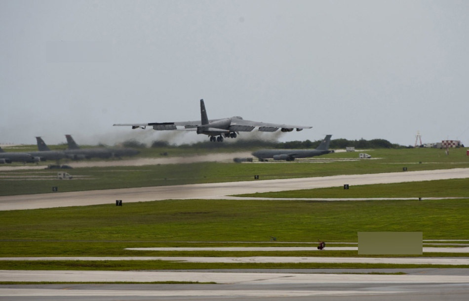 Máy bay ném bom chiến lược B-52