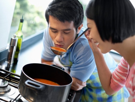 'An com vo nau anh thay tran day suc song' hinh anh