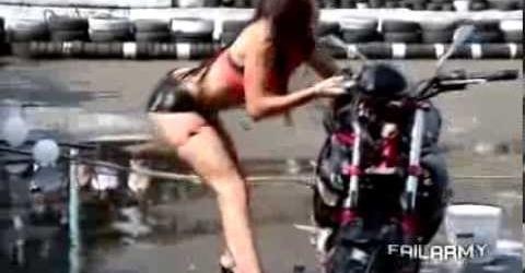 Tai nan bat ngo cua phai dep hinh anh