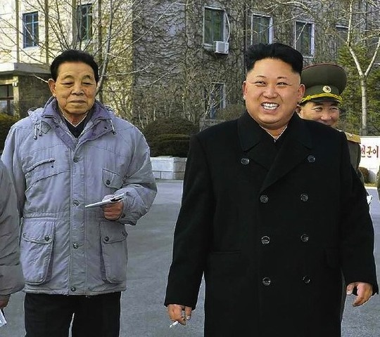 Kim Jong Un xu tu nguoi giup minh len vi tri lanh dao hinh anh