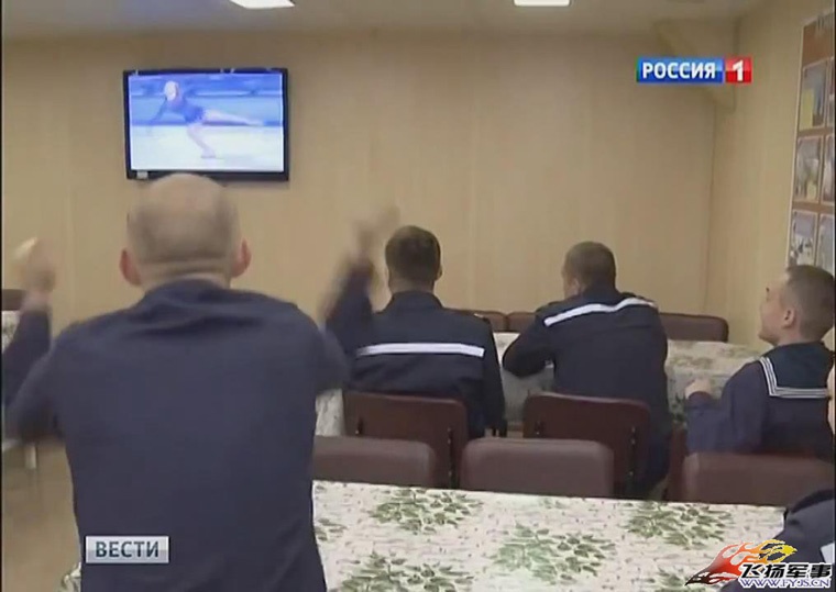 Nội thất bên trong tàu khá khang trang