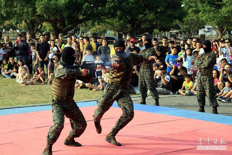 Thuy quan luc chien Dai Loan pho dien suc manh hinh anh