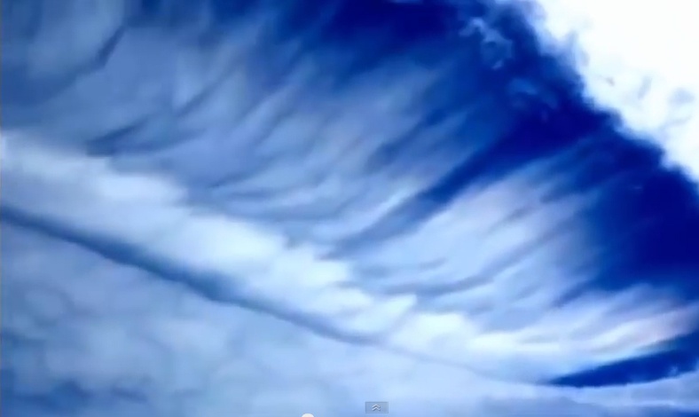 Dam may ky la xuat hien o Australia hinh anh