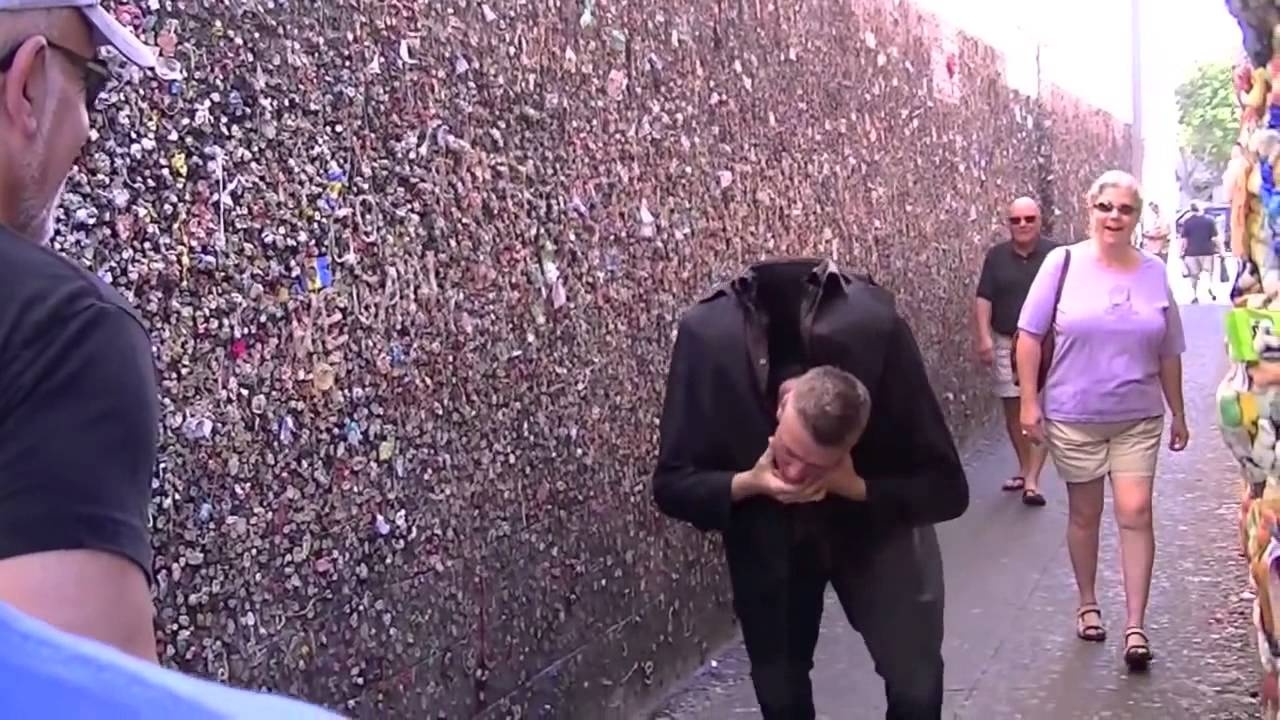 Ao thuat gia trinh dien man dau roi vi hat hoi hinh anh