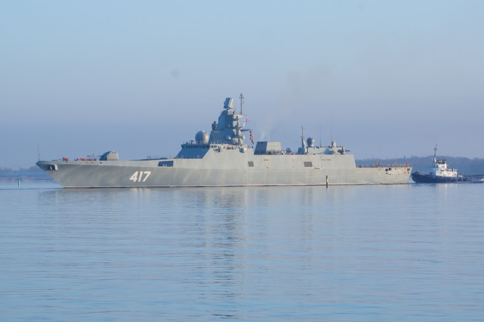 Suc manh tau khu truc hien dai nhat cua Nga hinh anh