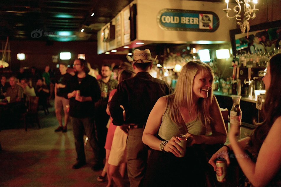 Cuoc song 'giac mo My' cua nguoi nhap cu hinh anh