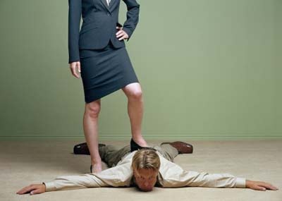 Anh muon cuoi ngua khong? hinh anh