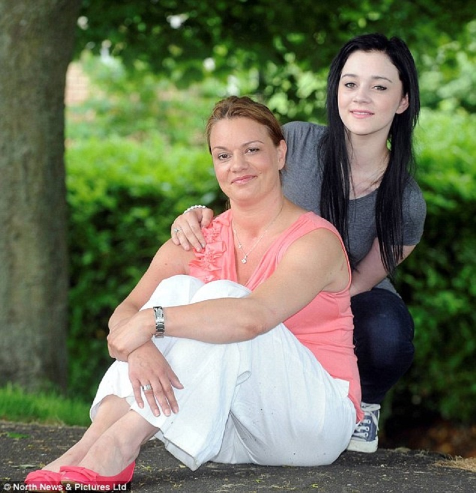 Candace Emptage cảm thấy sốc khi biết bản thân đã có một cô con gái 14 tuổi.