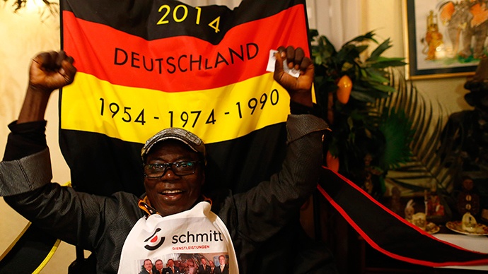 Tình yêu nước Đức của vua Togbe bắt đầu khi ông tham gia chương trình trao đổi sinh viên vào năm 1970