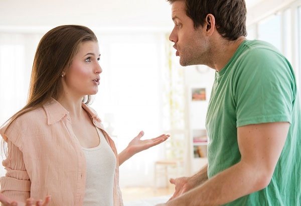 Mac quan ao lam gi? hinh anh