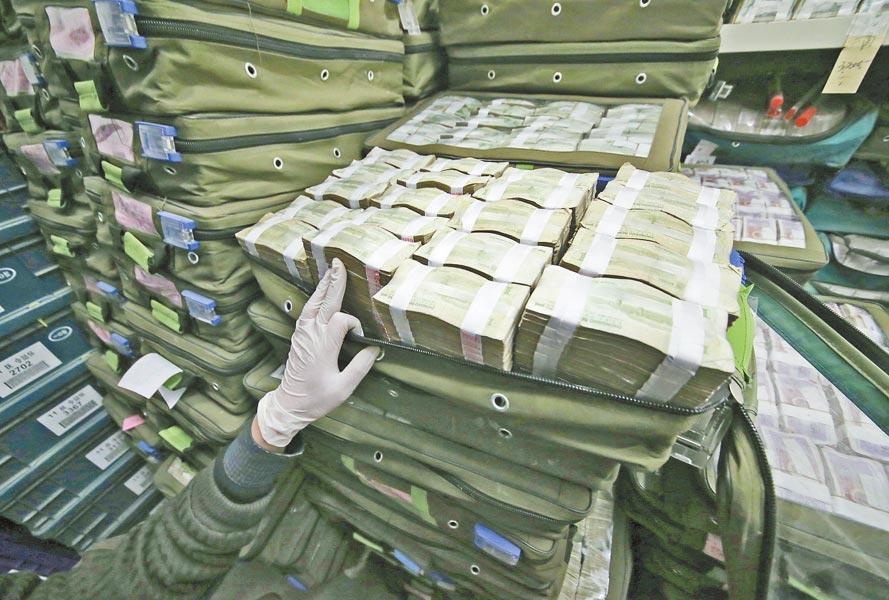 Dot tien de san xuat dien va suoi hinh anh